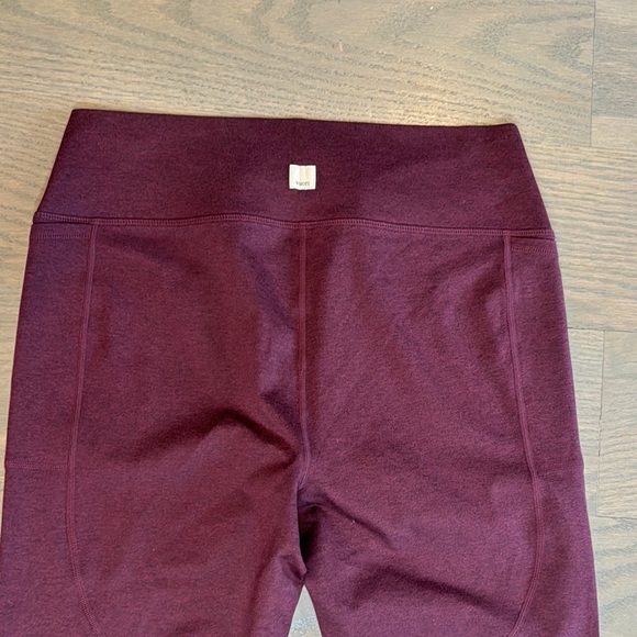 NWOT Vuori Brown Leggings with Wide Waistband and Full Length - Picture 4 of 6